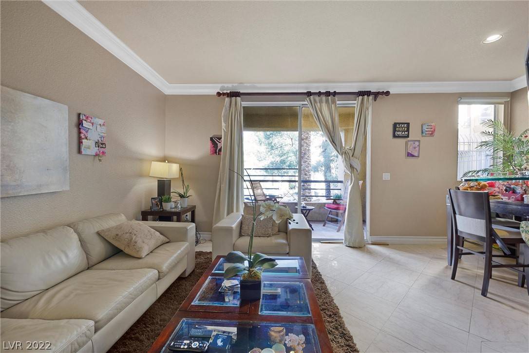 Las Vegas, NV 89169,220 E Flamingo RD #136