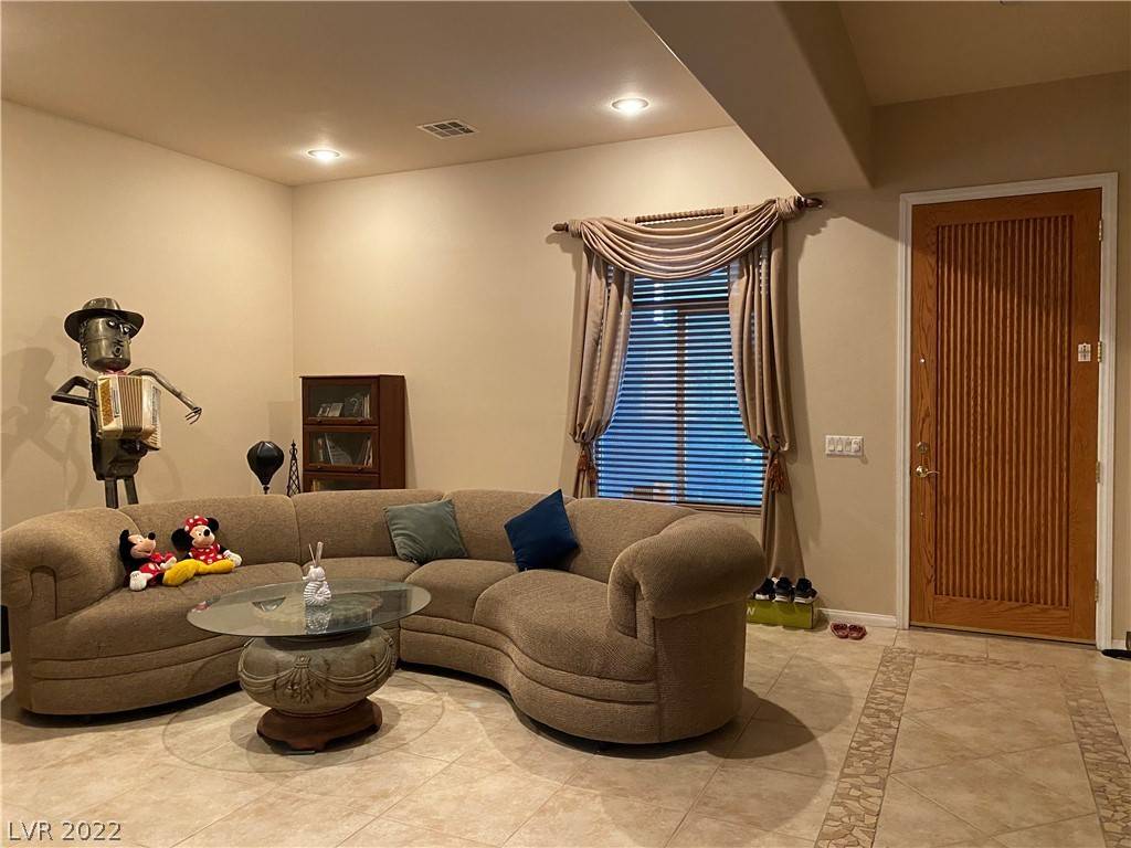 Las Vegas, NV 89135,Address not disclosed