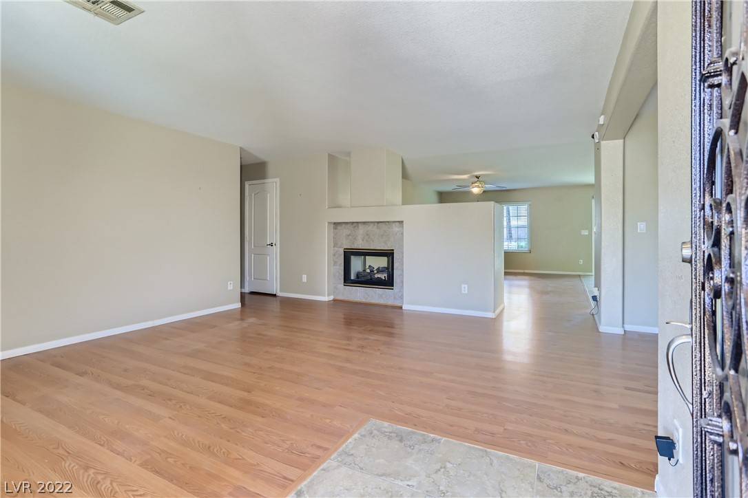 Henderson, NV 89002,1084 Noble Isle ST