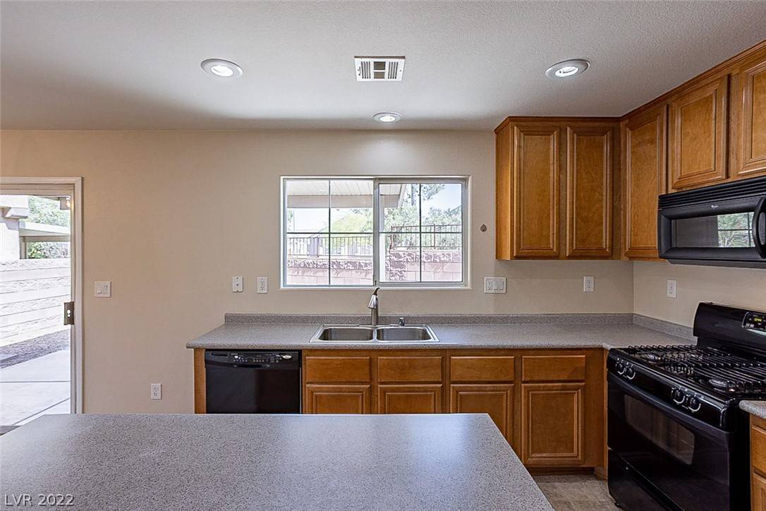 Henderson, NV 89002,1162 Paradise Desert AVE
