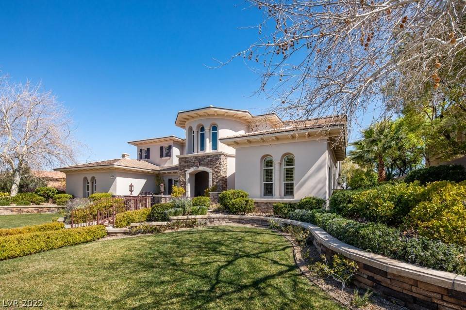Henderson, NV 89052,12 Bloomfield Hills DR