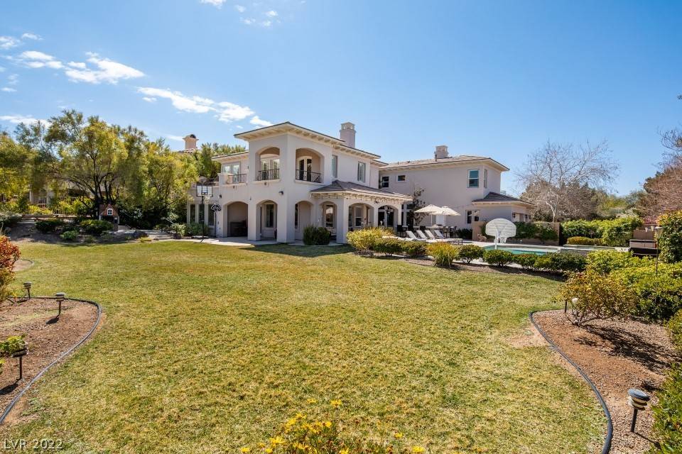 Henderson, NV 89052,12 Bloomfield Hills DR