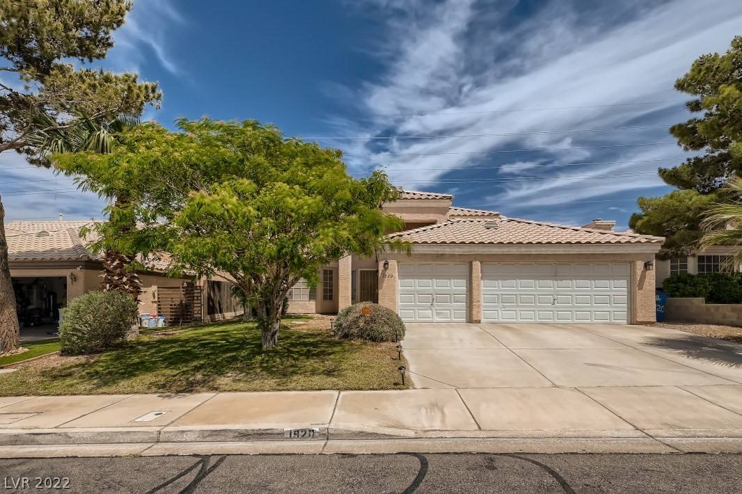 Henderson, NV 89002,1920 Magic Canyon DR