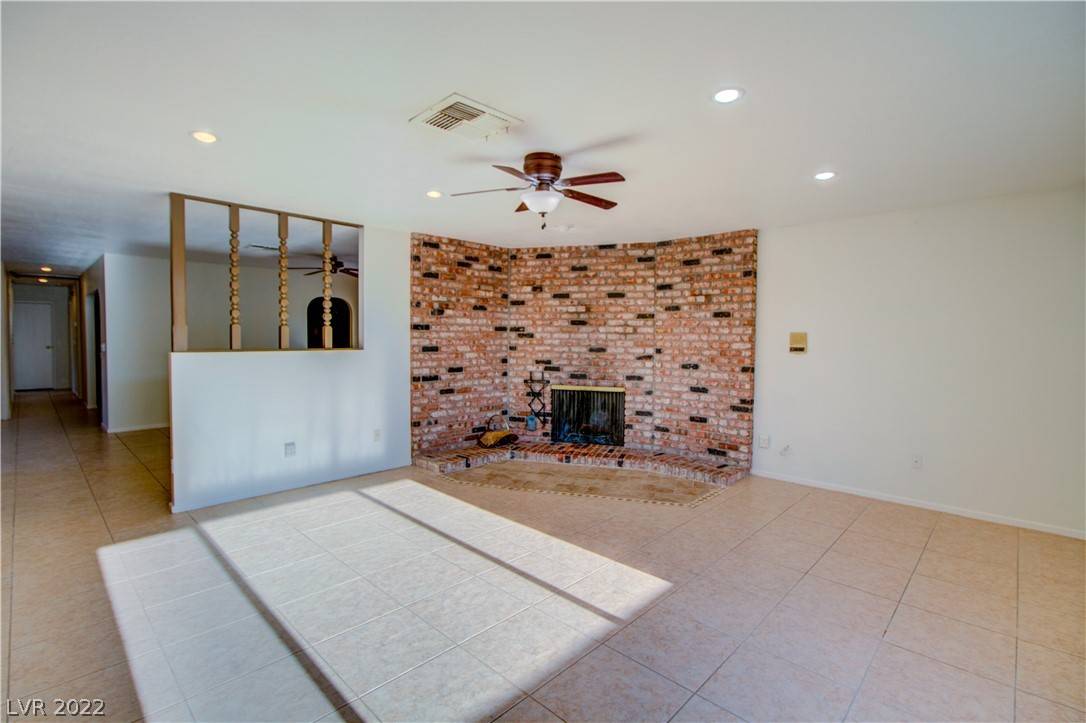 Henderson, NV 89002,1641 Turf DR