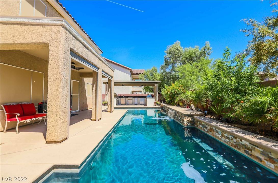 Henderson, NV 89002,99 Voltaire AVE
