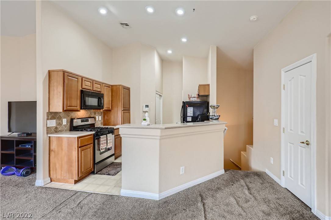 Henderson, NV 89002,1156 Harts Bluff PL #1