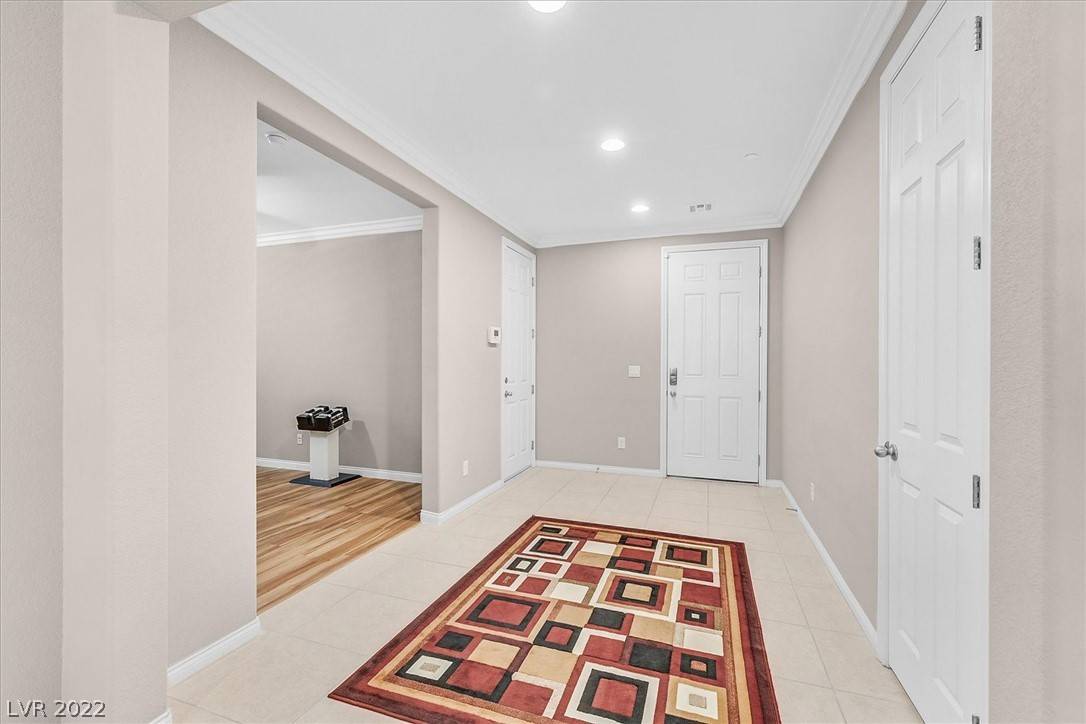 Henderson, NV 89012,244 Desert Arroyo CT