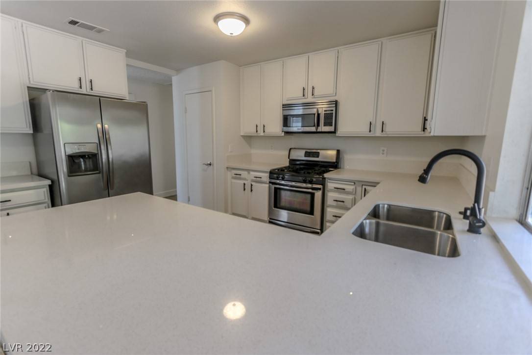 Las Vegas, NV 89110,1516 Wingate LN