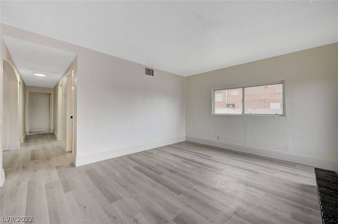 Las Vegas, NV 89104,1005 Pearl AVE