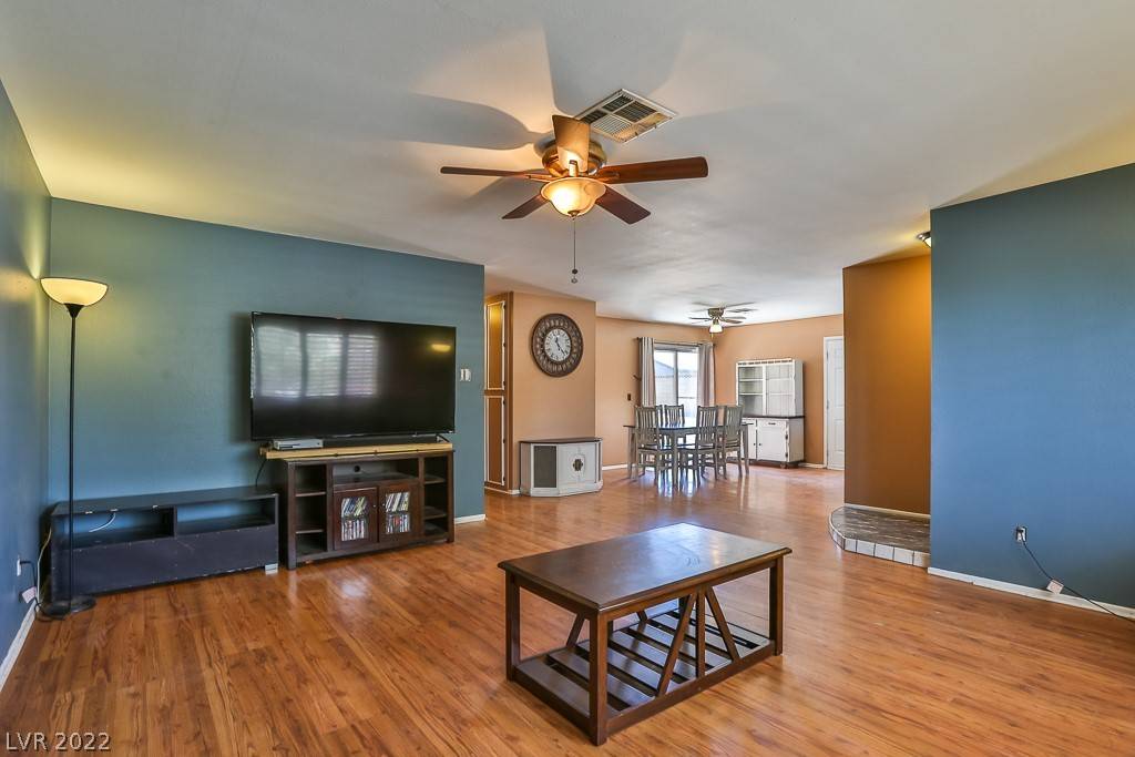 Henderson, NV 89002,616 Winchester DR
