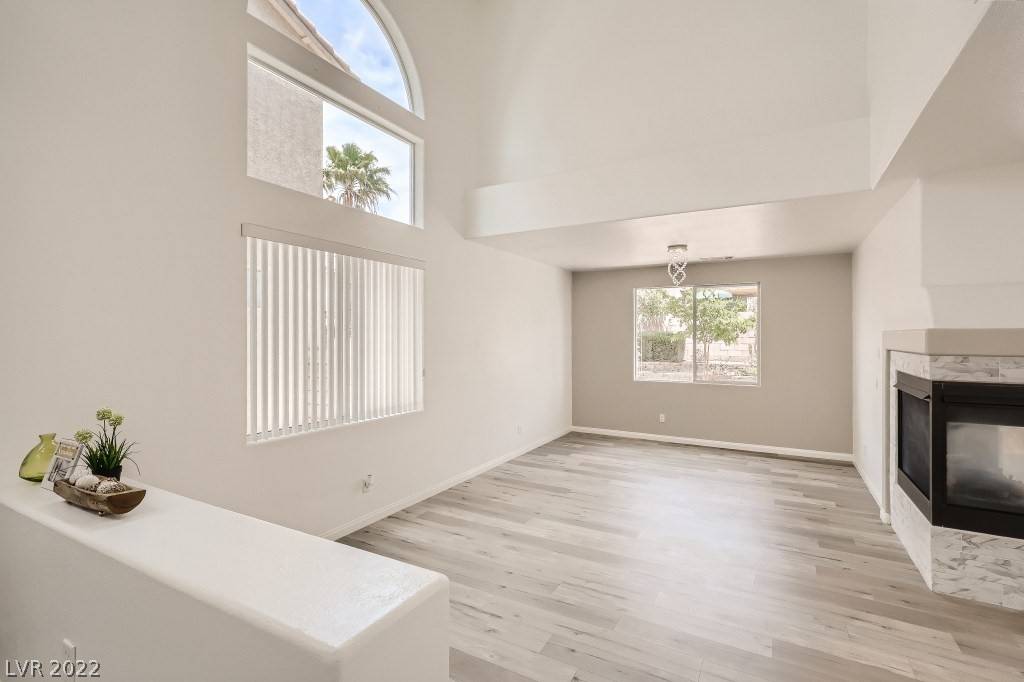 Las Vegas, NV 89117,8120 Azure Falls CT