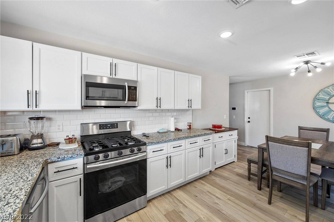 Las Vegas, NV 89121,4493 Lomita ST