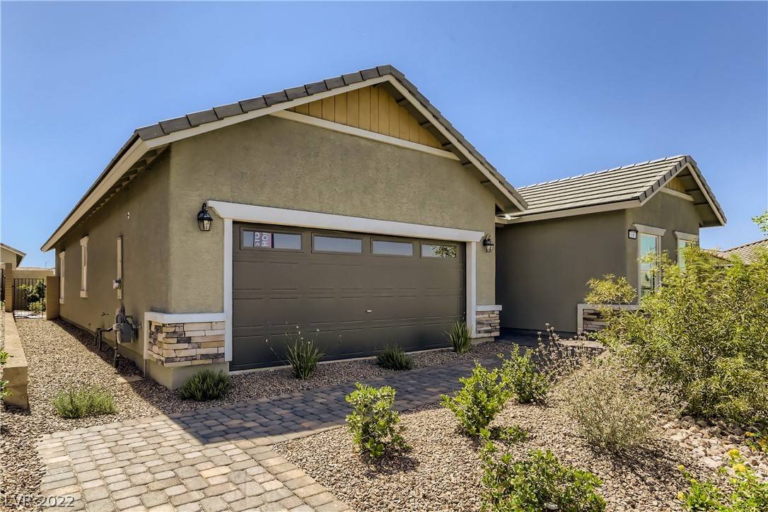 Henderson, NV 89015,306 Cadence Vista DR