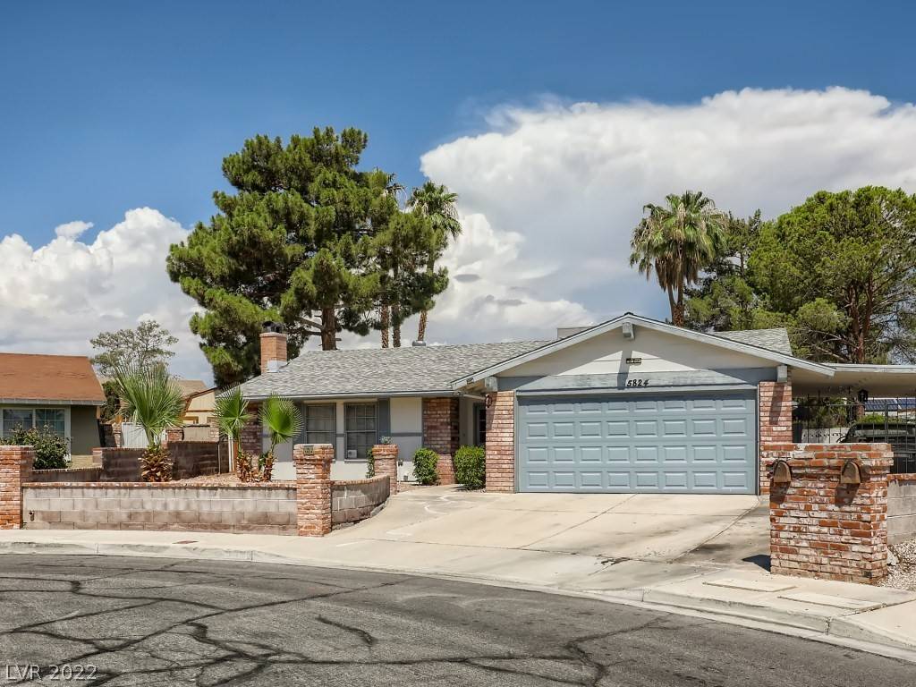 Las Vegas, NV 89108,5824 Robin LN