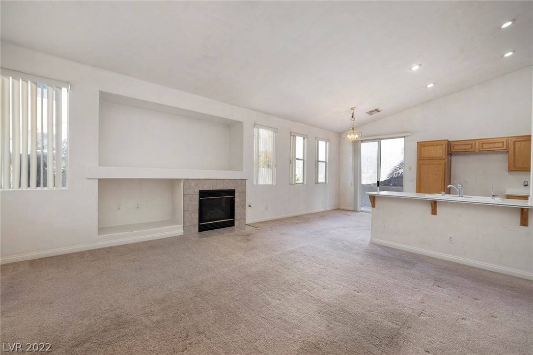 Las Vegas, NV 89117,9732 Floweret AVE