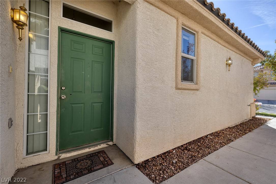 Las Vegas, NV 89117,9732 Floweret AVE