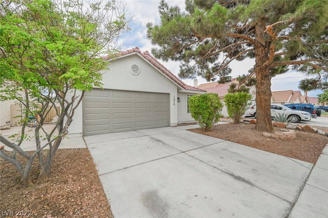 Las Vegas, NV 89142,1676 Angel Falls ST