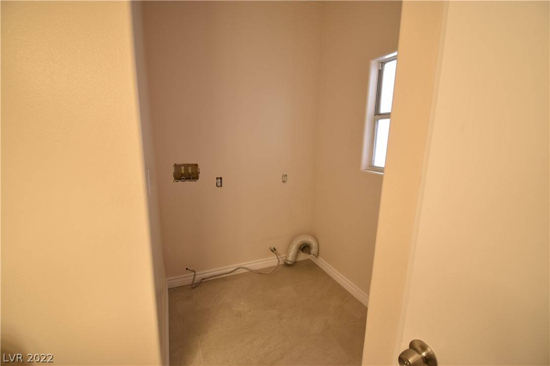 Las Vegas, NV 89115,1719 N Lamont ST