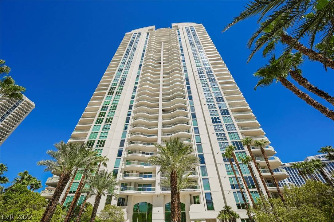 Las Vegas, NV 89109,2877 Paradise RD #2104