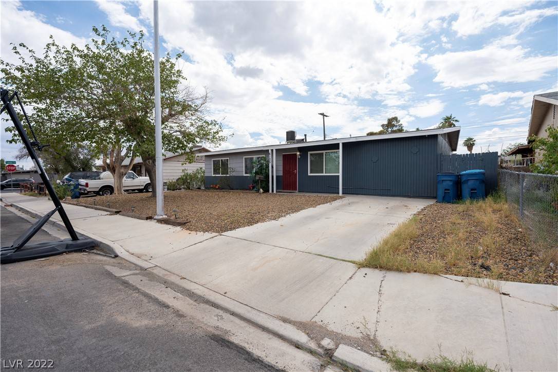 Las Vegas, NV 89107,6105 Halifax CIR