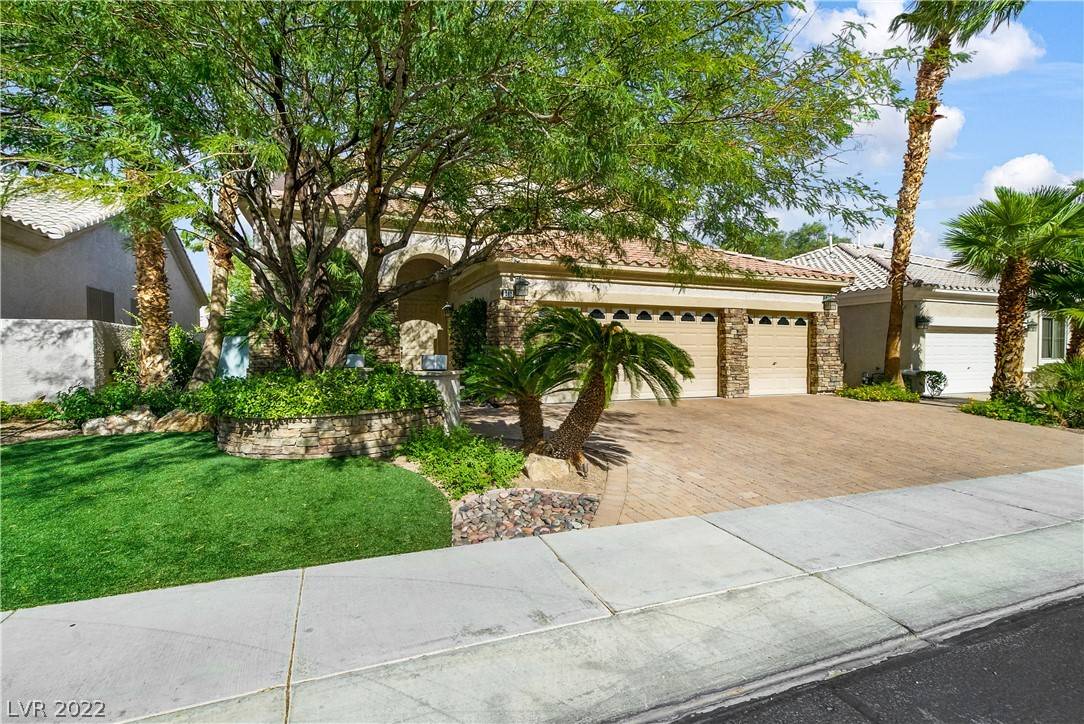 Las Vegas, NV 89148,242 Cliff Valley DR