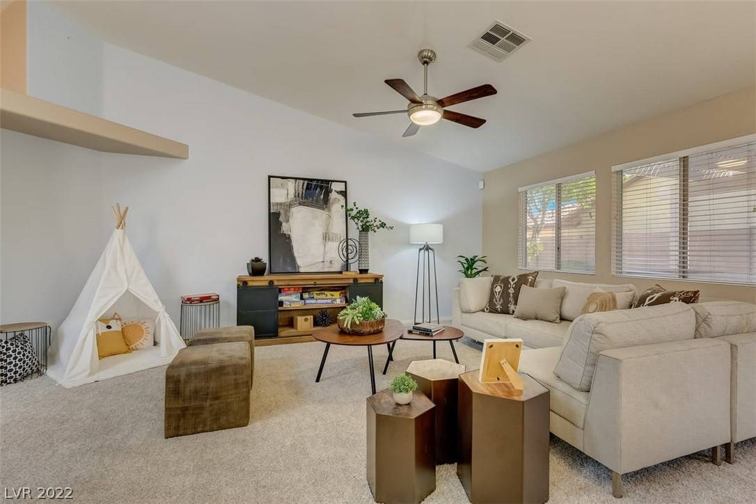 Las Vegas, NV 89130,5832 Sassa ST