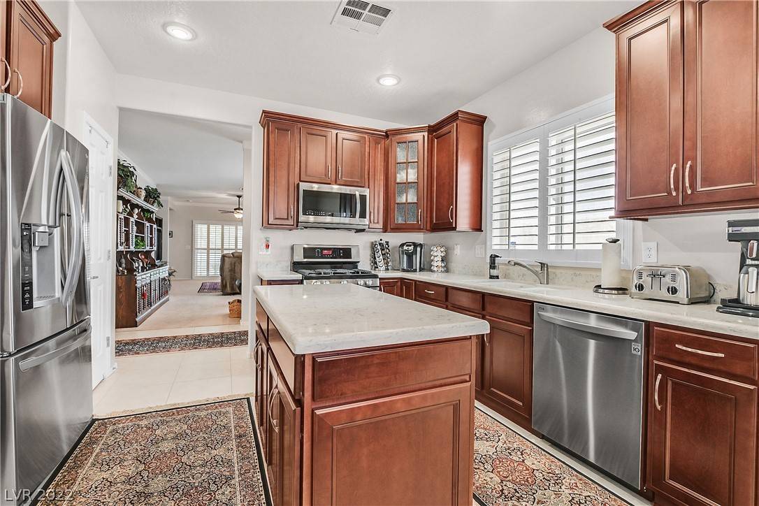 North Las Vegas, NV 89084,7904 Fantail DR