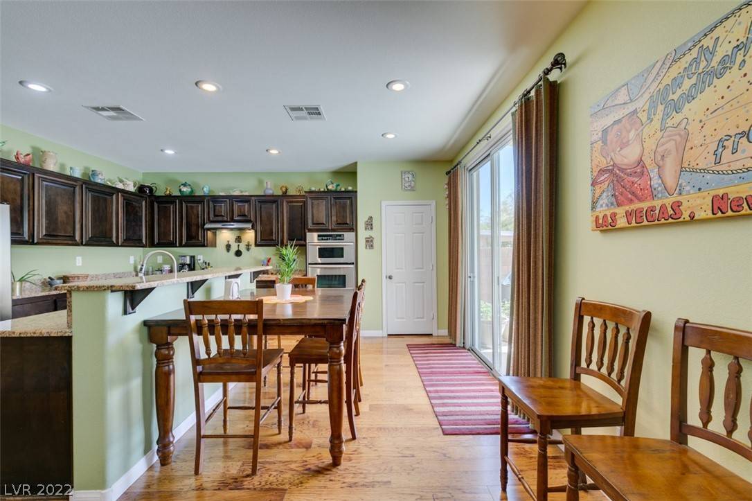 Henderson, NV 89002,51 Crescent Palm CT