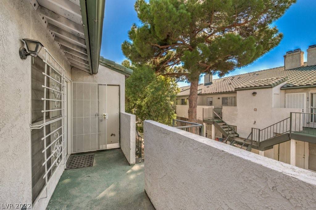 Las Vegas, NV 89121,2480 Old Forge LN #72