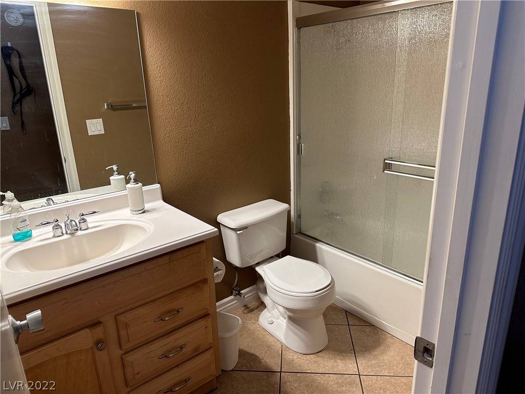 Las Vegas, NV 89147,6929 Montcliff AVE