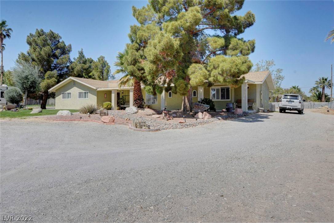 Las Vegas, NV 89129,8950 Lone Mountain RD