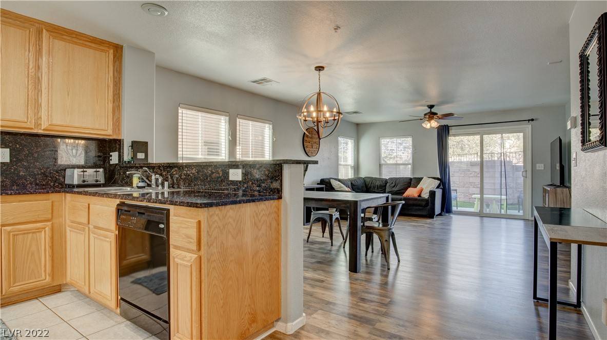 Henderson, NV 89002,1076 Paradise Coach DR