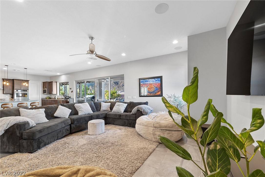 Las Vegas, NV 89129,4081 Turquoise Falls ST