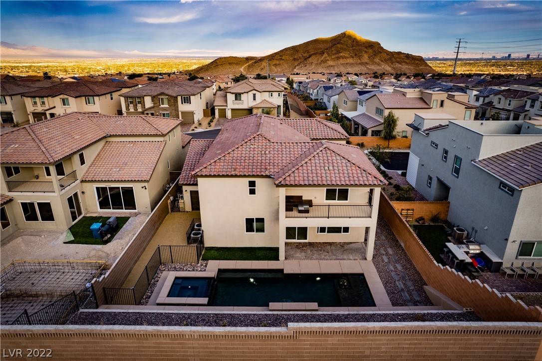 Las Vegas, NV 89129,4499 Amazing View ST