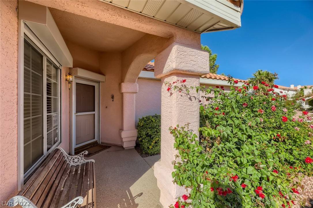 Las Vegas, NV 89145,8345 San Grail CT
