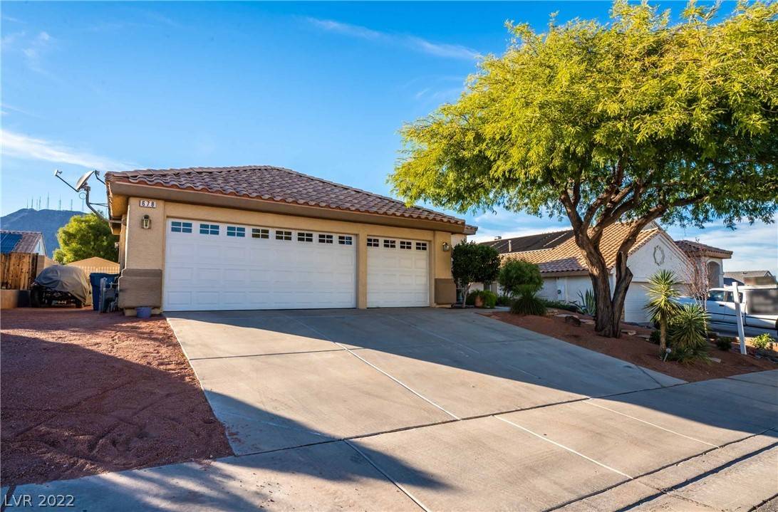 Henderson, NV 89002,678 Covina DR