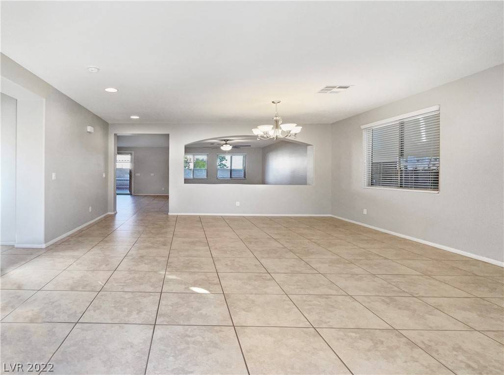 Las Vegas, NV 89166,7434 Bretton Oaks ST