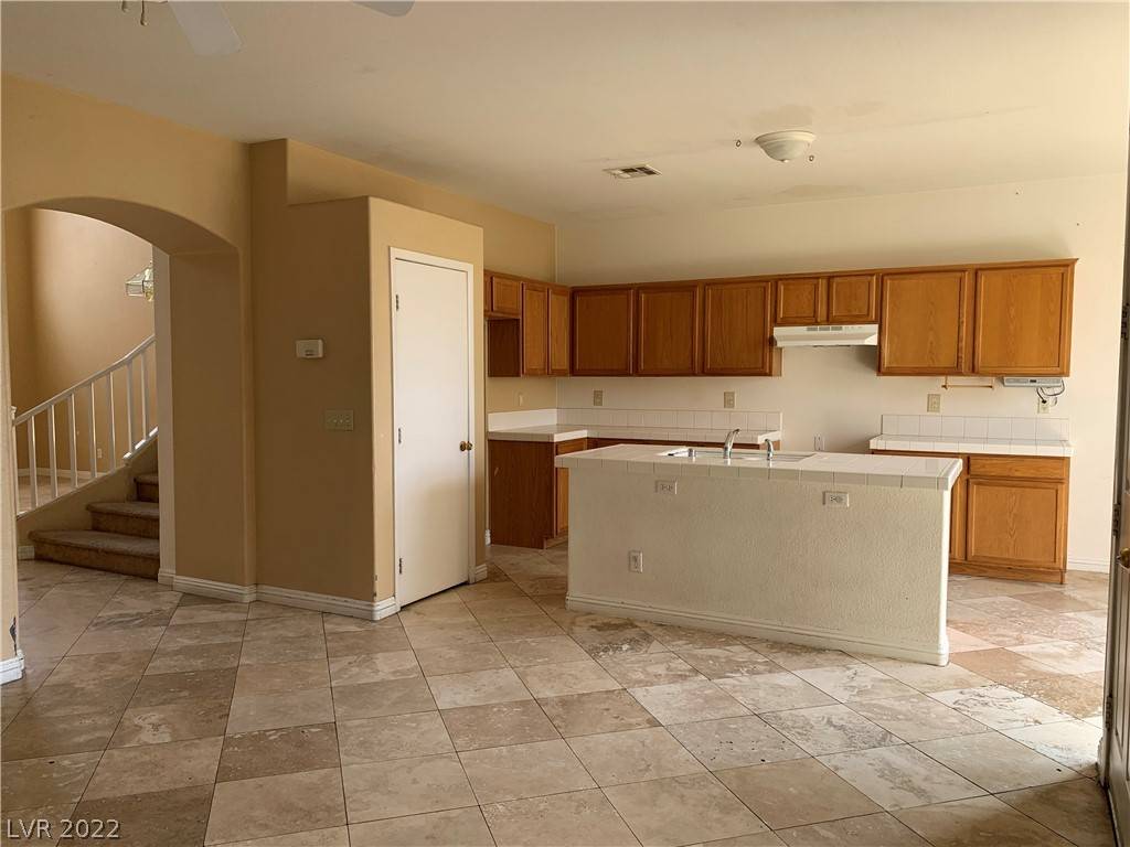 Las Vegas, NV 89156,2717 Echo Springs ST
