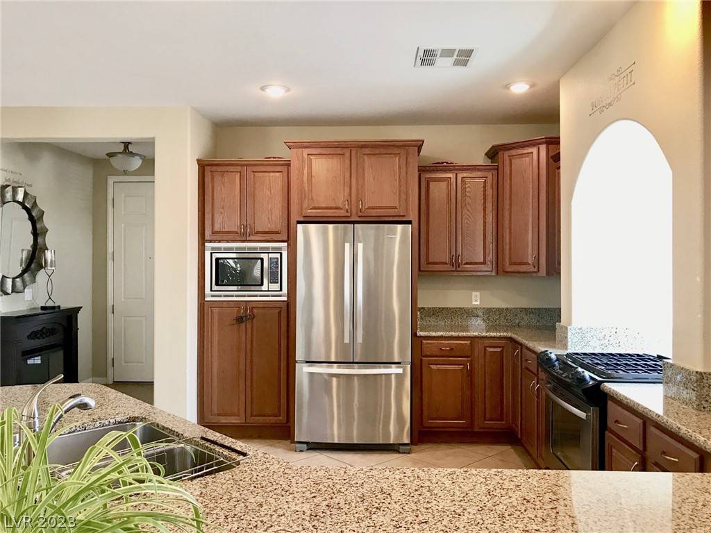 Las Vegas, NV 89113,7305 Aspire CT
