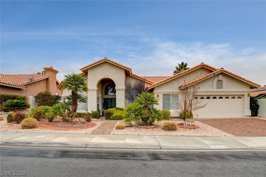 Las Vegas, NV 89117,9104 Kettle Creek DR