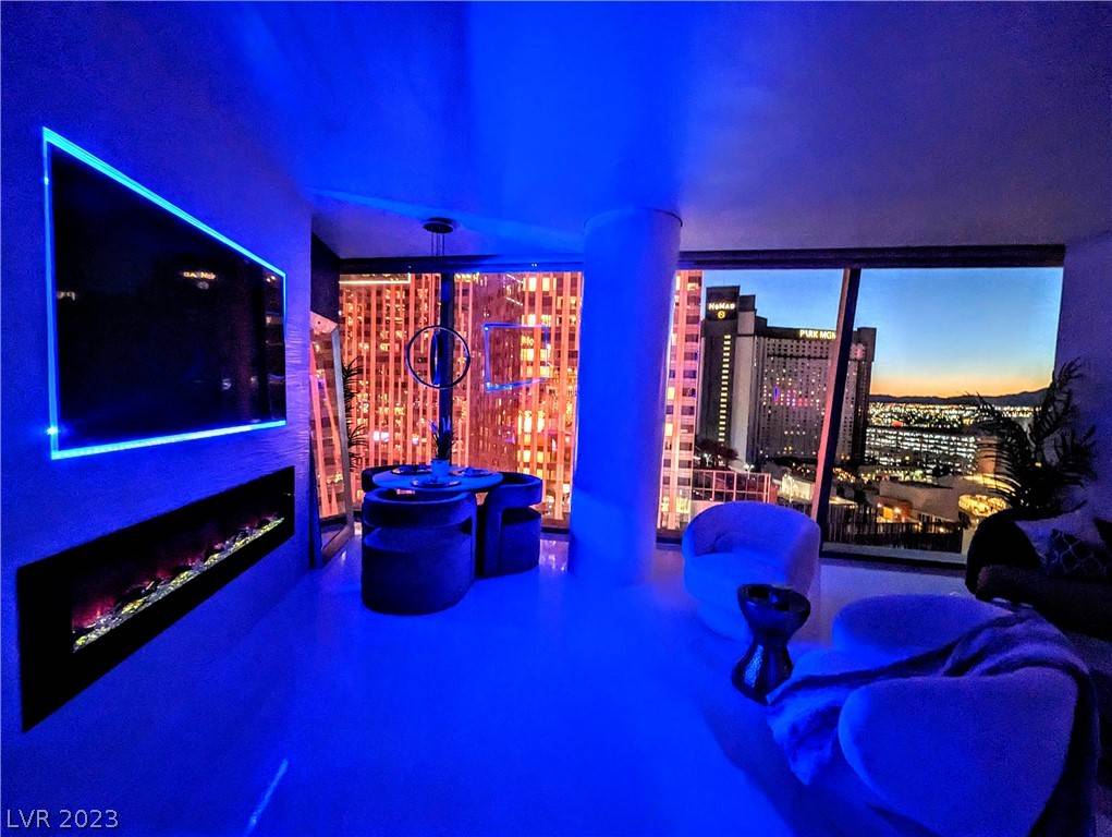 Las Vegas, NV 89158,3722 Las Vegas BLVD #1201