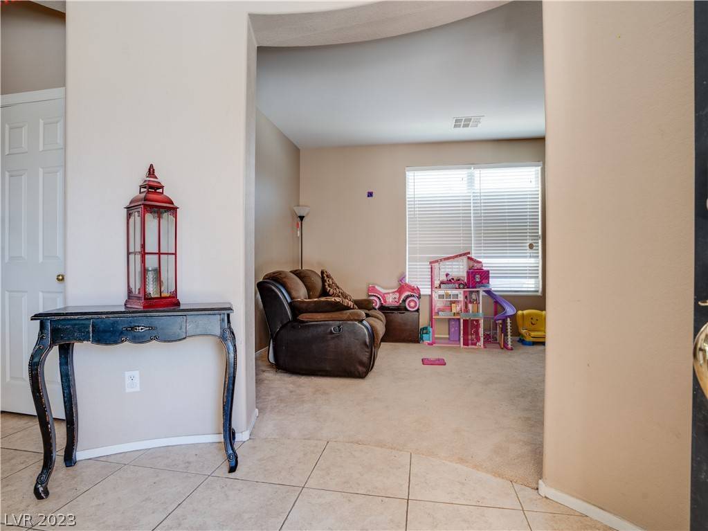 North Las Vegas, NV 89081,2528 Cattrack AVE