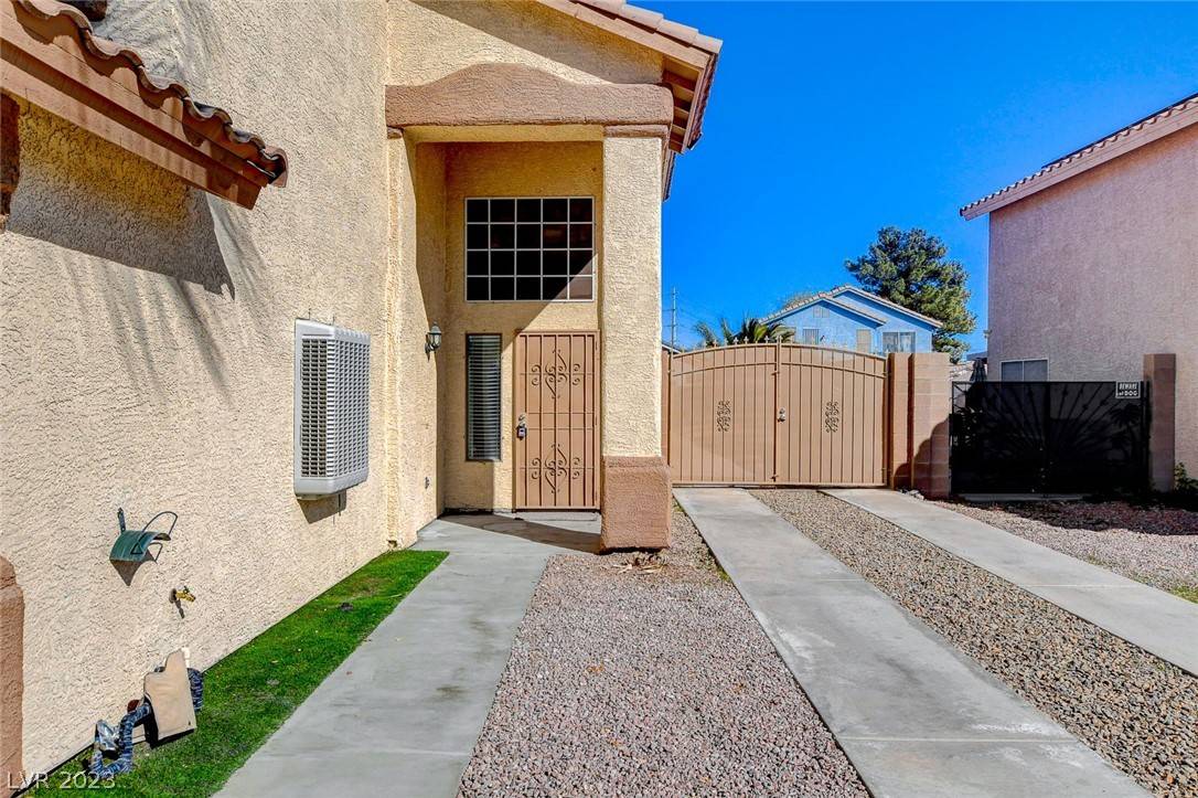 North Las Vegas, NV 89081,4716 Possum Berry LN