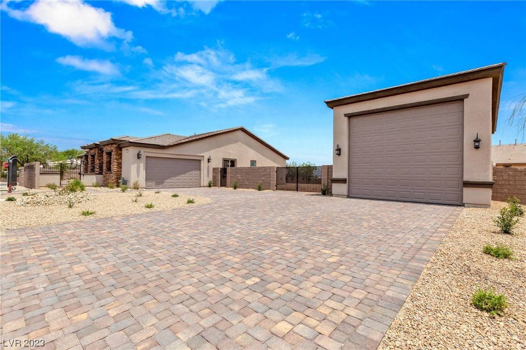 Las Vegas, NV 89149,5845 Alice Landing CT