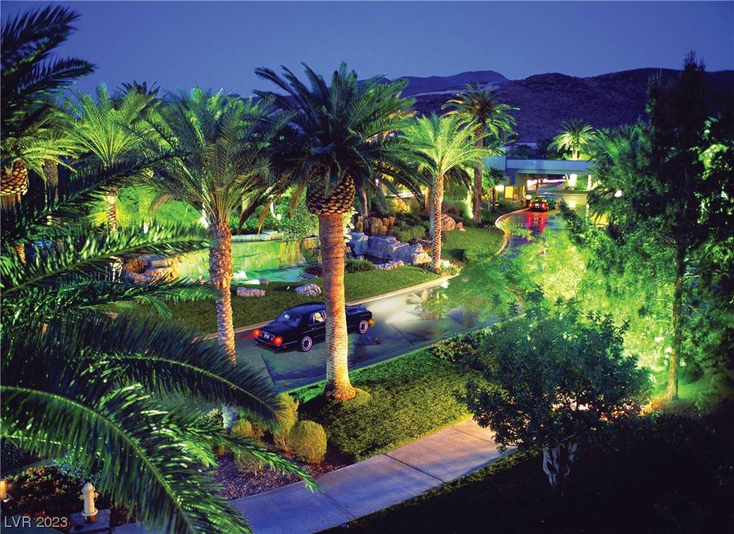 Henderson, NV 89012,507 Rock Peak DR
