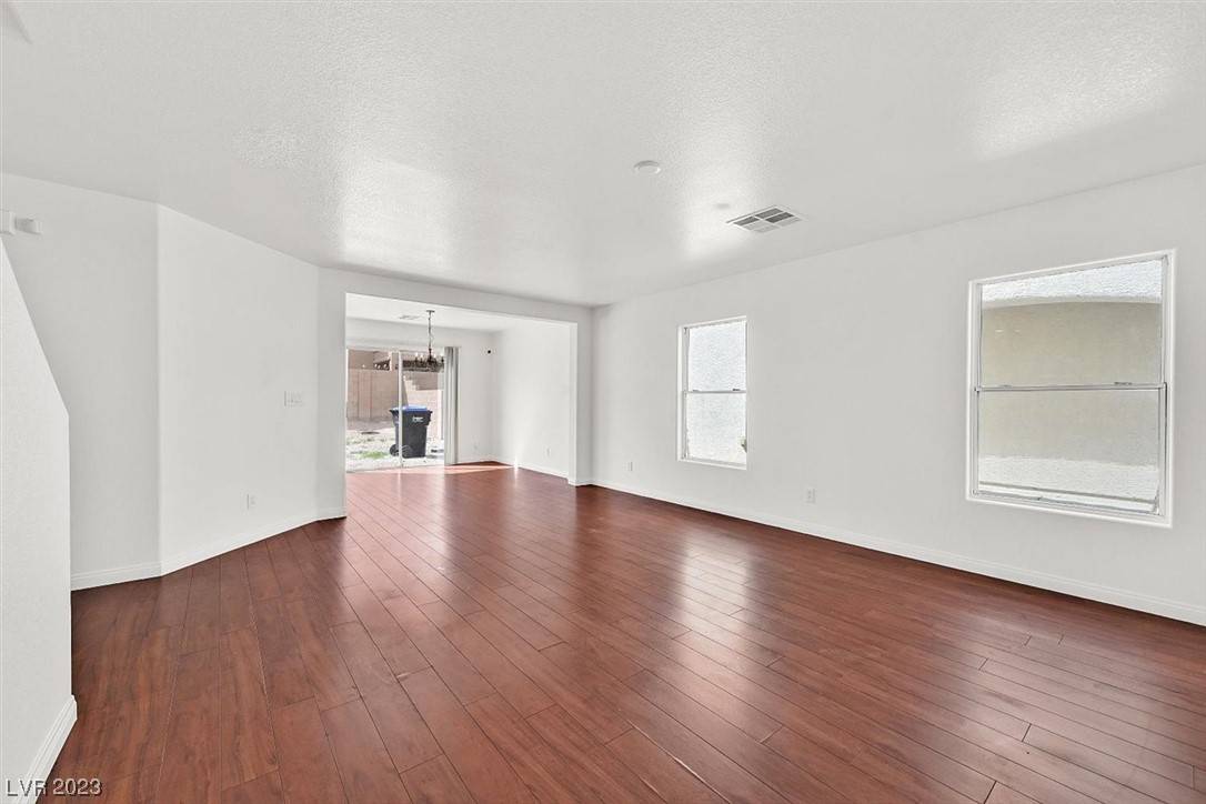 North Las Vegas, NV 89081,6223 Demille CT
