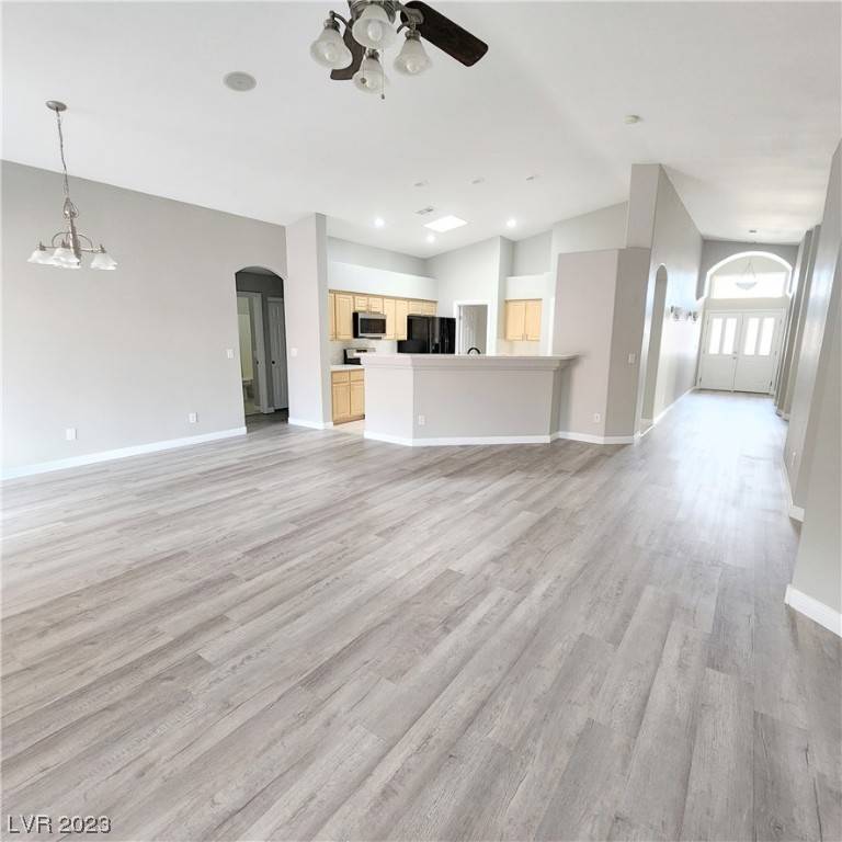 Henderson, NV 89002,2462 Vegas Vic ST