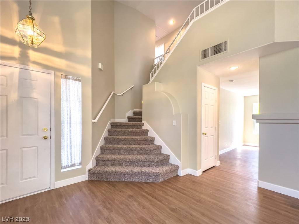 Henderson, NV 89002,1929 Longmeadow ST