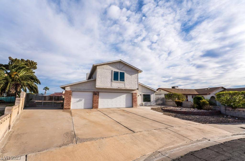 Henderson, NV 89002,769 Grape Vine AVE