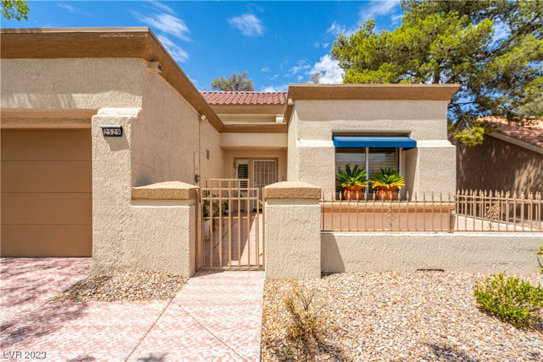 Las Vegas, NV 89134,2529 Desert Glen DR